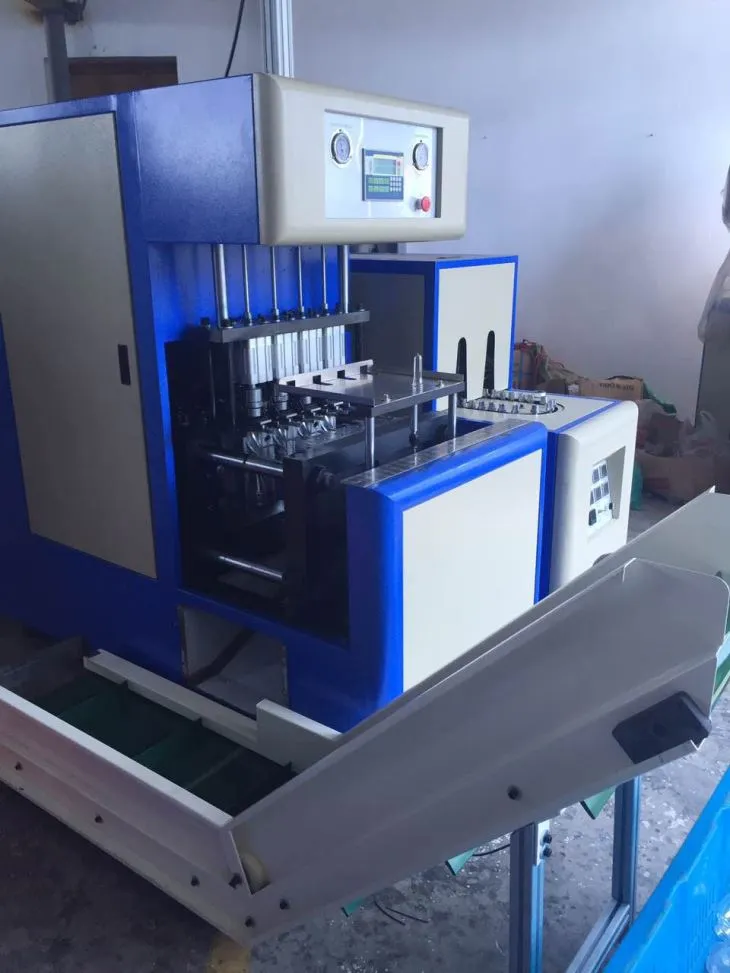 Gyártó közvetlen értékesítése PET fúvó kézzel, műanyag palack fúvógép