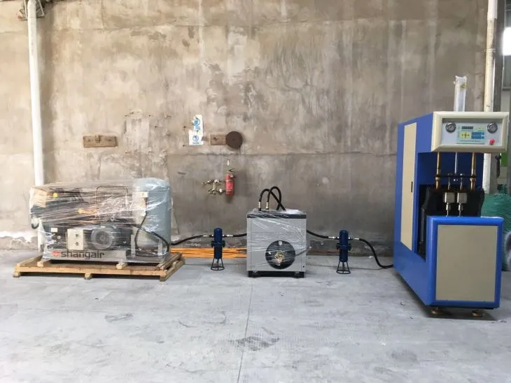 OGS-2 OUGE PET műanyag vizes palackfúvó gép